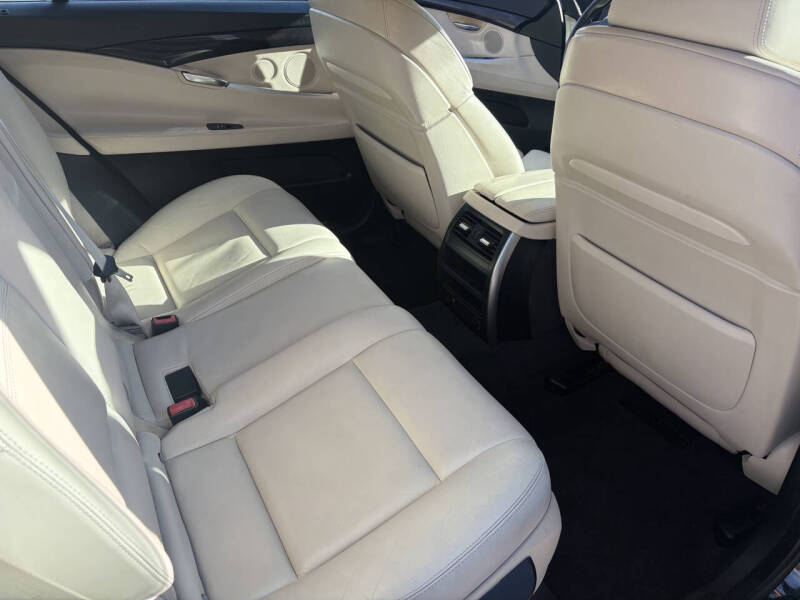 2010 BMW 5 Series 550i Gran Turismo