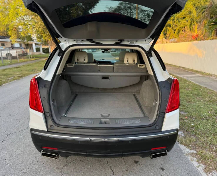 2017 Cadillac XT5 Luxury