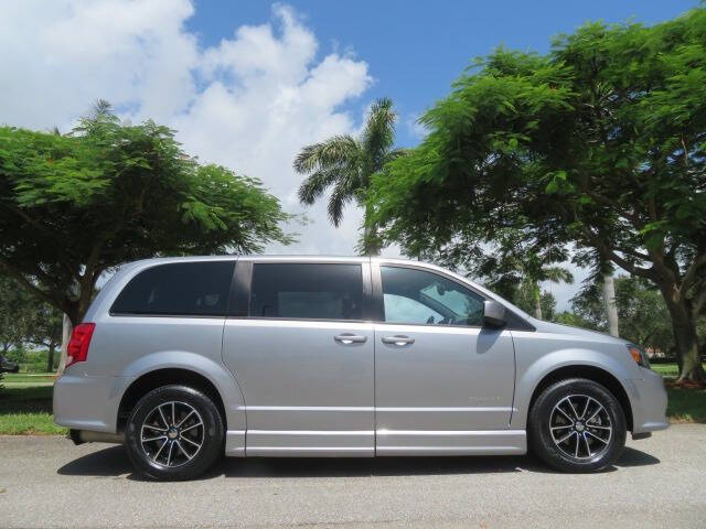 2019 Dodge Grand Caravan GT