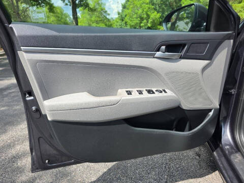 2020 Hyundai Elantra