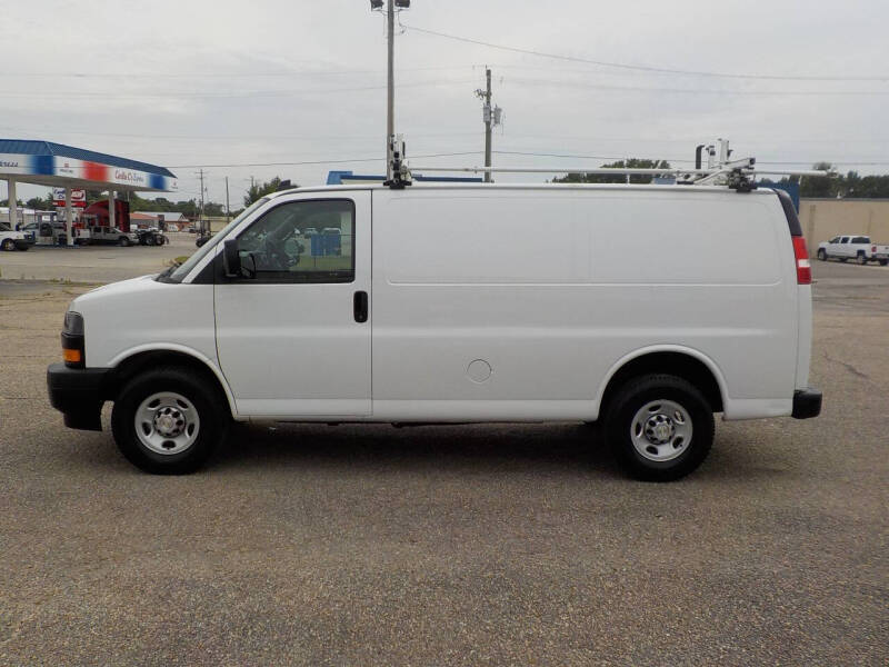 2021 Chevrolet Express 2500