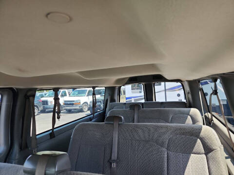 2017 Chevrolet Express LT 3500