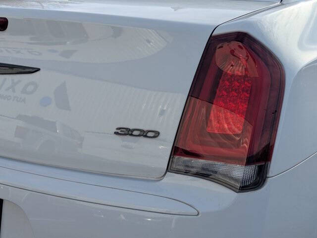 2022 Chrysler 300 Touring