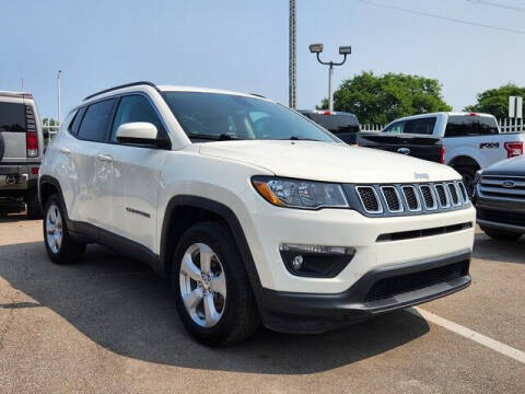 2019 Jeep Compass for sale at SOUTHFIELD QUALITY CARS in Detroit MI