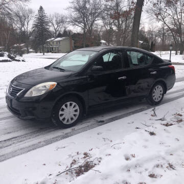 2014 Nissan Versa 1.6 SV