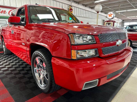 2004 Chevrolet Silverado 1500 SS