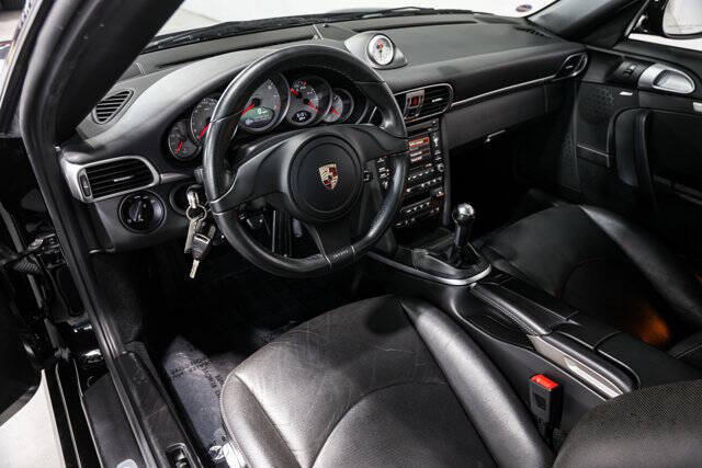 2011 Porsche 911 Carrera 4S