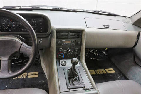 1982 DeLorean DMC-12