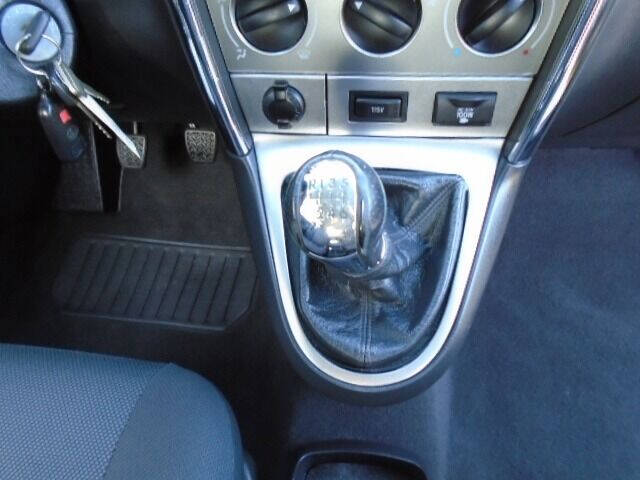 2004 Toyota Matrix XRS