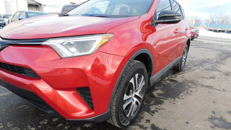 2017 Toyota RAV4 LE