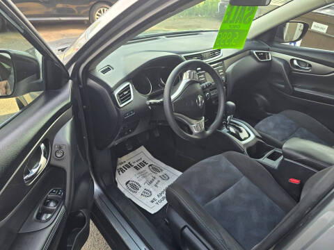 2015 Nissan Rogue S