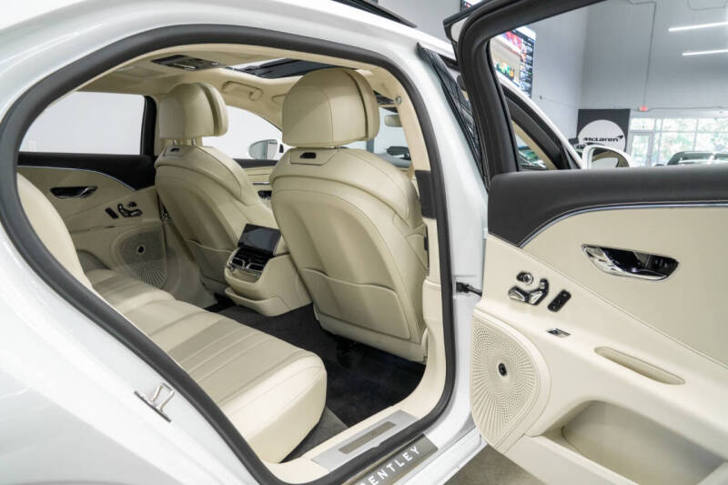 2024 Bentley Flying Spur