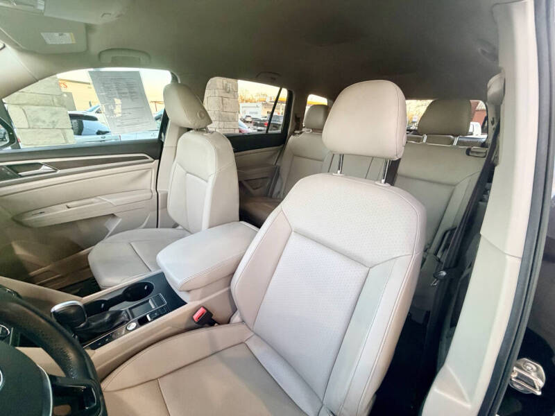 2019 Volkswagen Atlas V6 SE