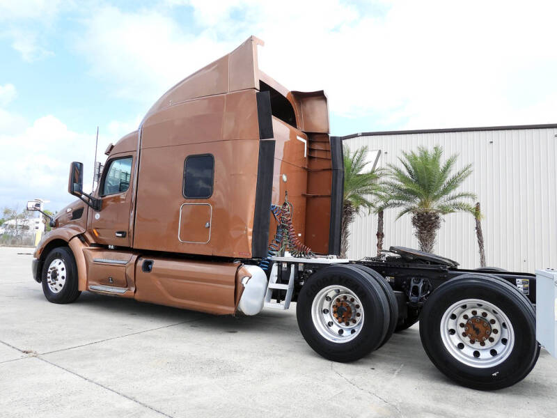 2019 Peterbilt 579