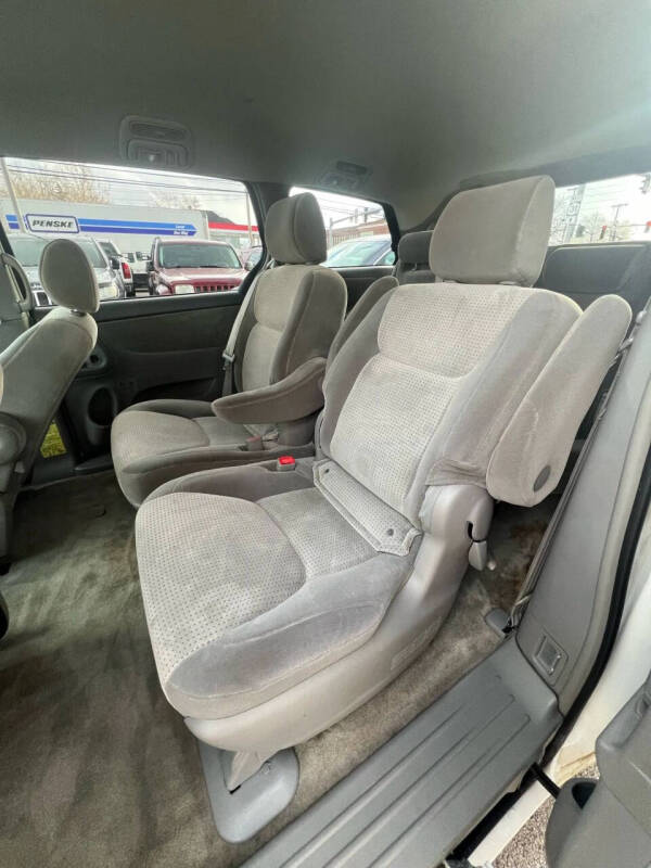 2008 Toyota Sienna
