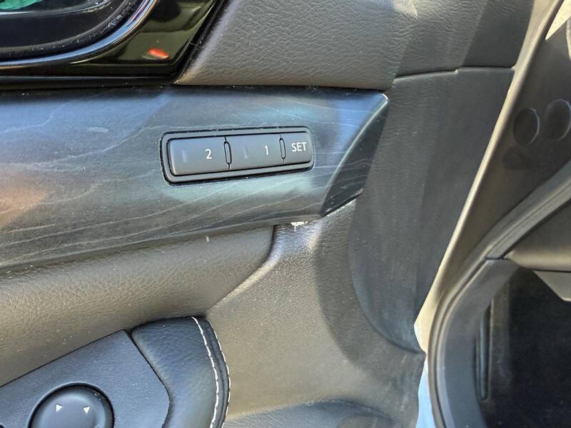 2020 Nissan Maxima Platinum