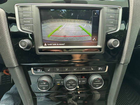 2016 Volkswagen Golf R