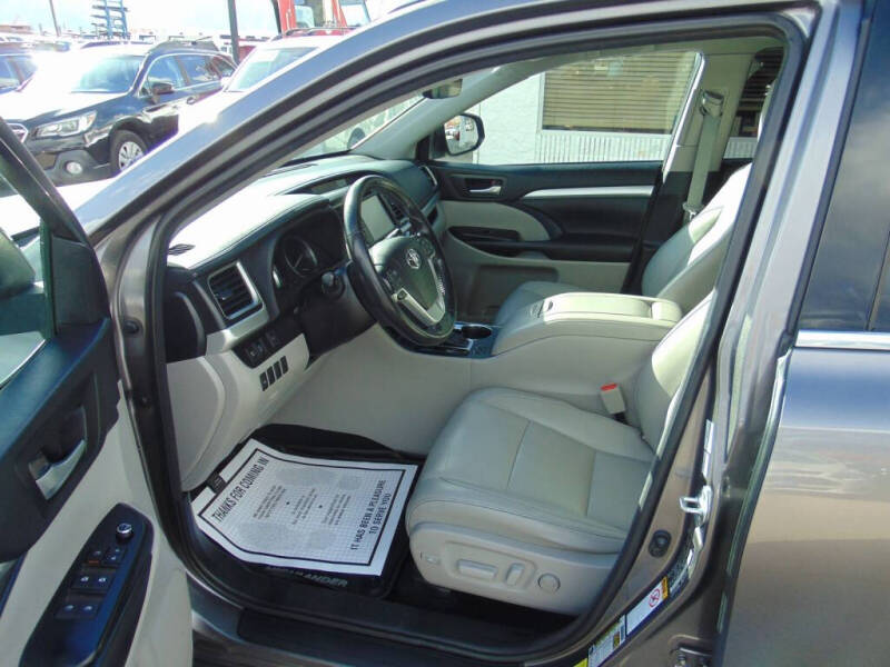 2017 Toyota Highlander XLE