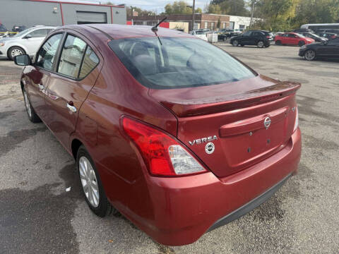 2017 Nissan Versa