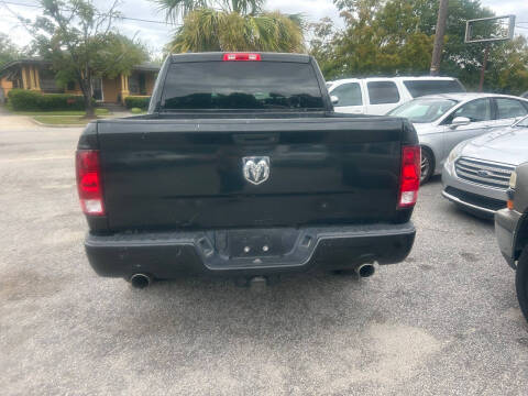2017 RAM 1500 Tradesman