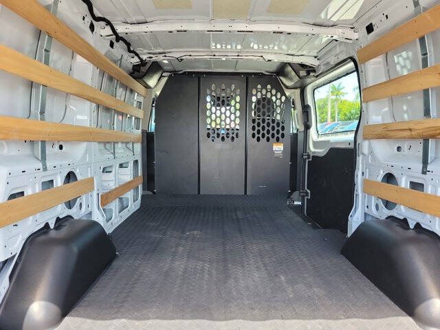 2025 Ford Transit
