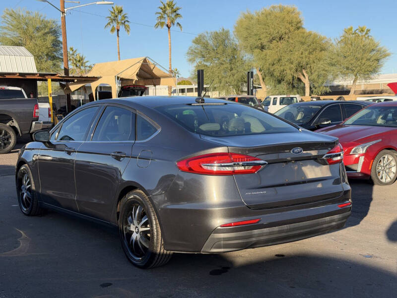 2019 Ford Fusion S