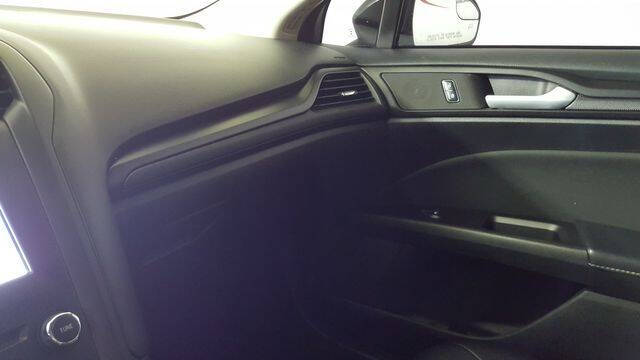 2018 Ford Fusion Hybrid SE