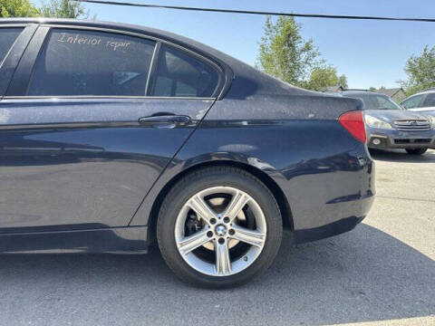 2015 BMW 3 Series 320i