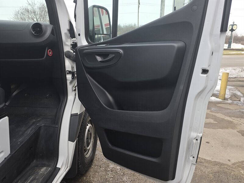 2021 Freightliner Sprinter 2500