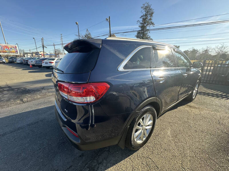 2016 Kia Sorento LX V6