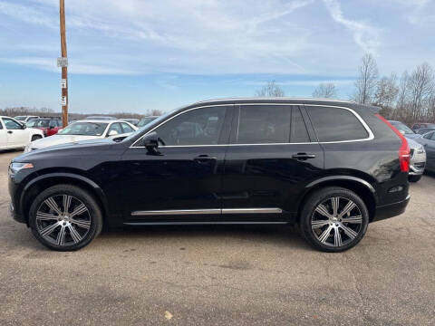 2024 Volvo XC90 B5 Plus Bright Theme