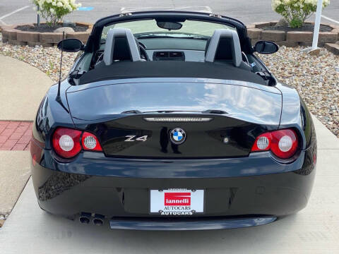 2005 BMW Z4 2.5i