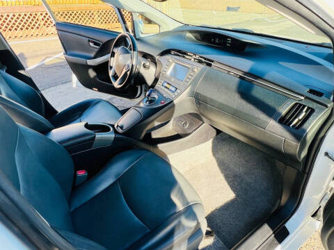 2014 Toyota Prius Four