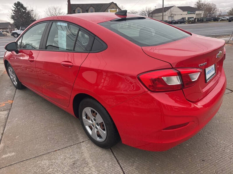 2018 Chevrolet Cruze LS Auto