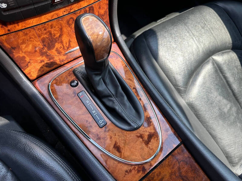 2003 Mercedes-Benz E-Class E 320