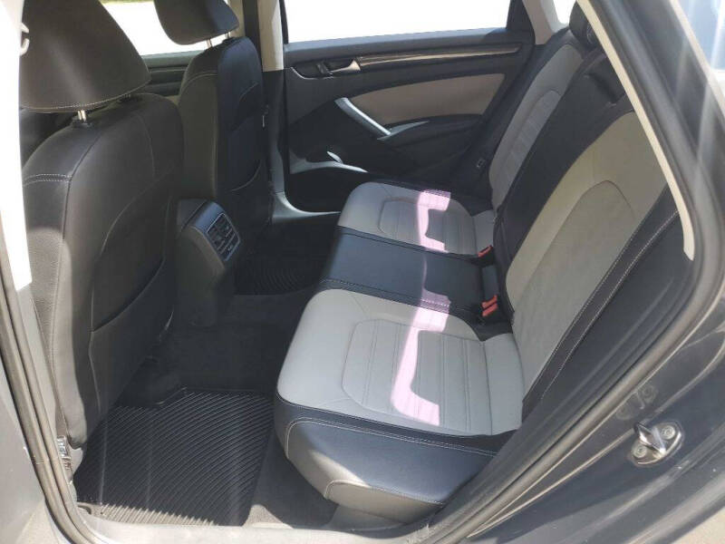 2015 Volkswagen Passat