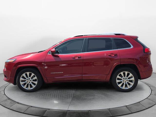 2017 Jeep Cherokee Overland