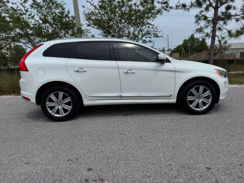 2016 Volvo XC60 T6 Platinum