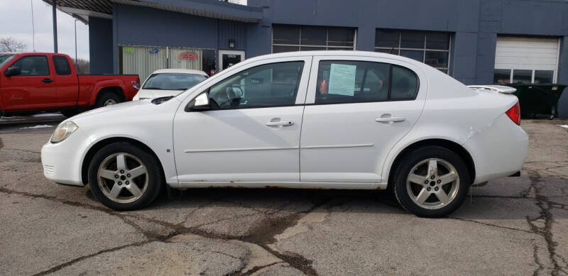 2009 Chevrolet Cobalt for sale at STEVE GRAYSON MOTORS in Youngstown OH