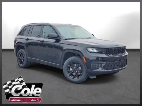 2025 Jeep Grand Cherokee for sale at COLE Automotive in Kalamazoo MI