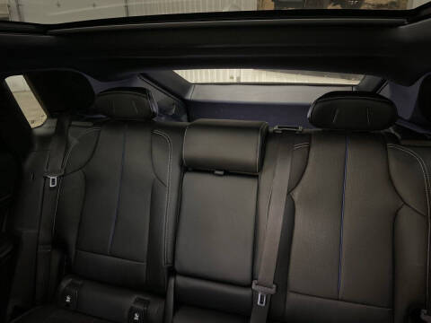 2024 Cadillac LYRIQ Luxury 1