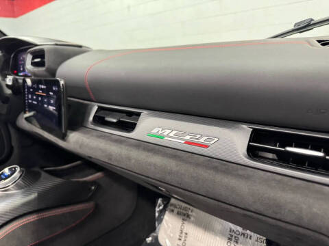 2023 Maserati MC20 Cielo