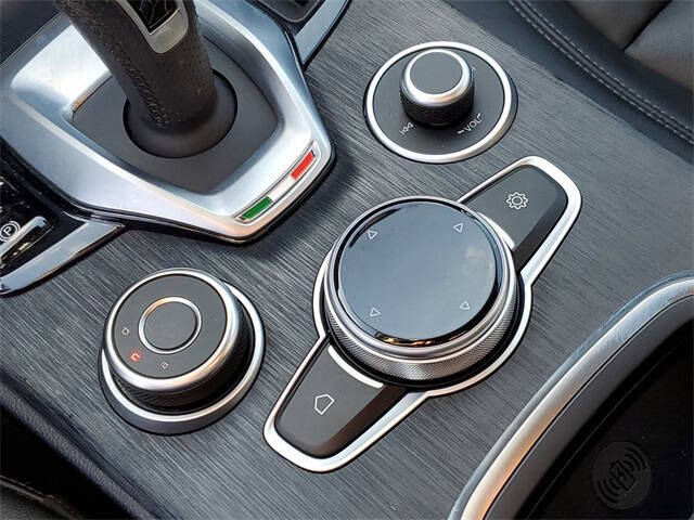 2022 Alfa Romeo Stelvio Sprint