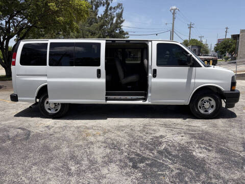 2020 Chevrolet Express LS 3500