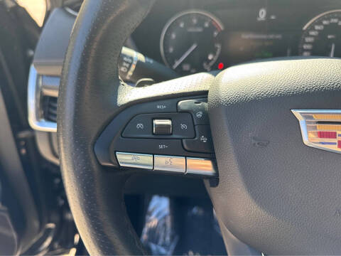 2023 Cadillac XT4 Sport