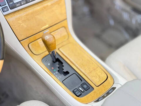 2002 Lexus SC 430