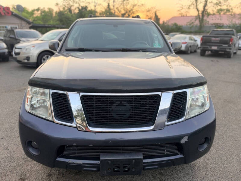2012 Nissan Pathfinder SV