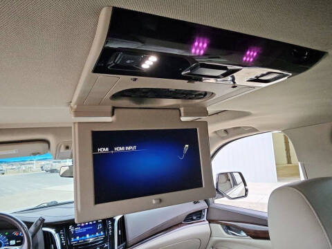 2017 Cadillac Escalade ESV Luxury