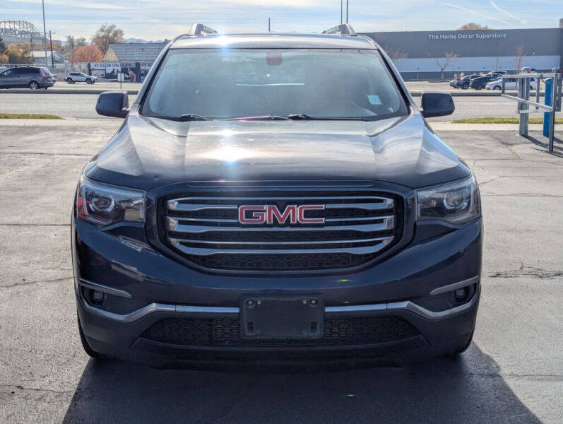 2017 GMC Acadia SLT-1