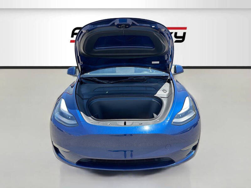 2024 Tesla Model Y Long Range